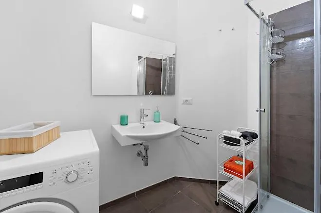 Apartment Hometolove Marina